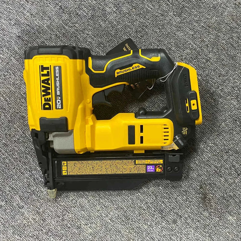 DEWALT DCN623 Pistola sparachiodi ATOMIC COMPACT SERIES™ 20V Max carica al litio senza spazzole, senza fili, calibro 23 Chiodatrice a perno Strumento nudo