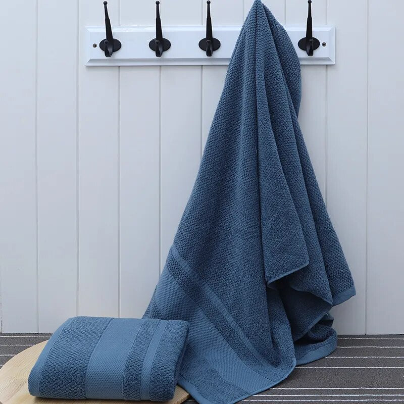 Thickened cotton bath towel