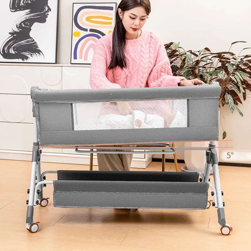 Baby bed newborn bed splicing